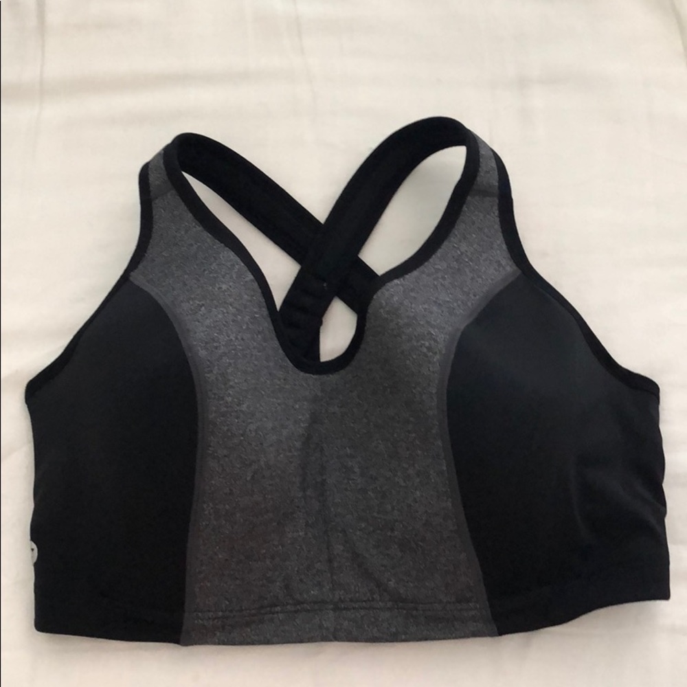 Lane Bryant Livi Active 38DDD sports bra